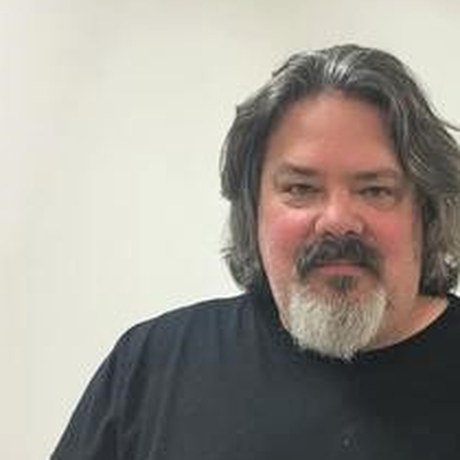 Portrait of Doug Swinton, Mastrius Master Artist Mentor