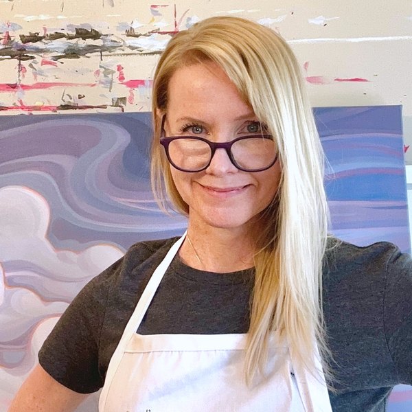 Portrait of Julie deBoer, Mastrius Master Artist Mentor